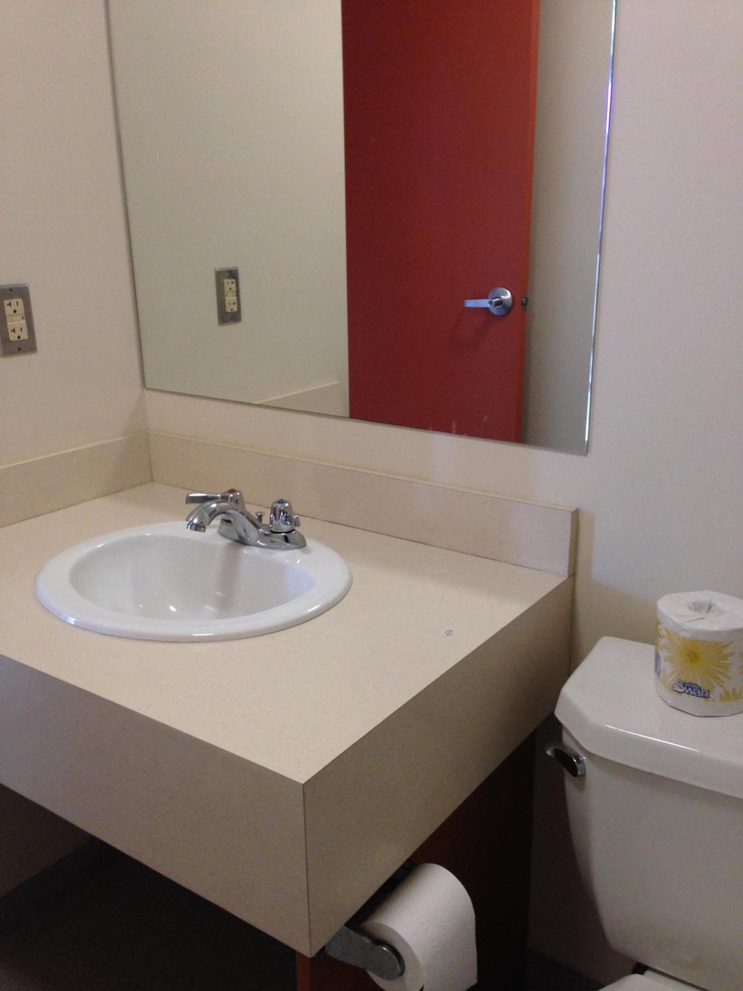Grenfell Campus Summer Accommodations Corner Brook Rum bild